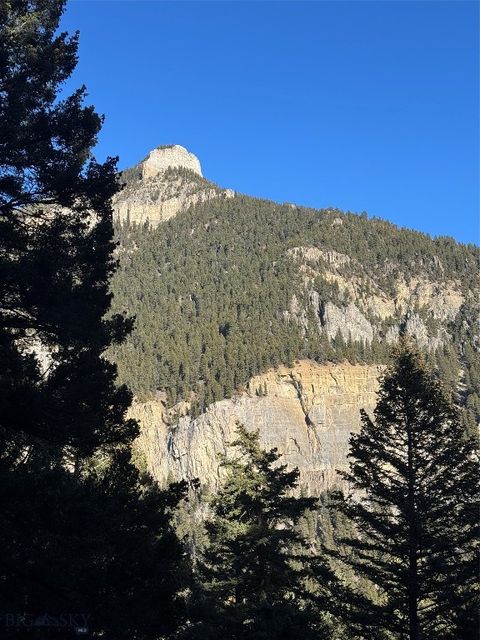 TBD Old Hellroaring Trail Gallatin Gateway MT 59730