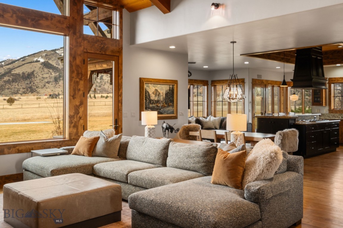 Saddle Peak Ranch - Residential