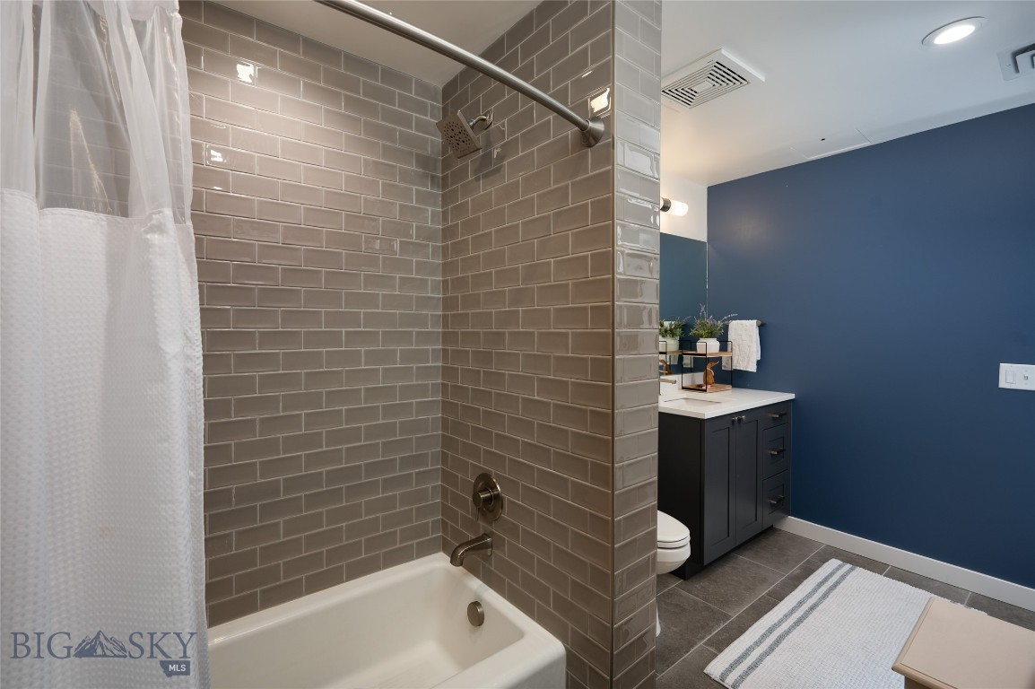 Bozeman, Montana 59715, United States, 2 Bedrooms Bedrooms, ,3 BathroomsBathrooms,Residential,Contingent,55366