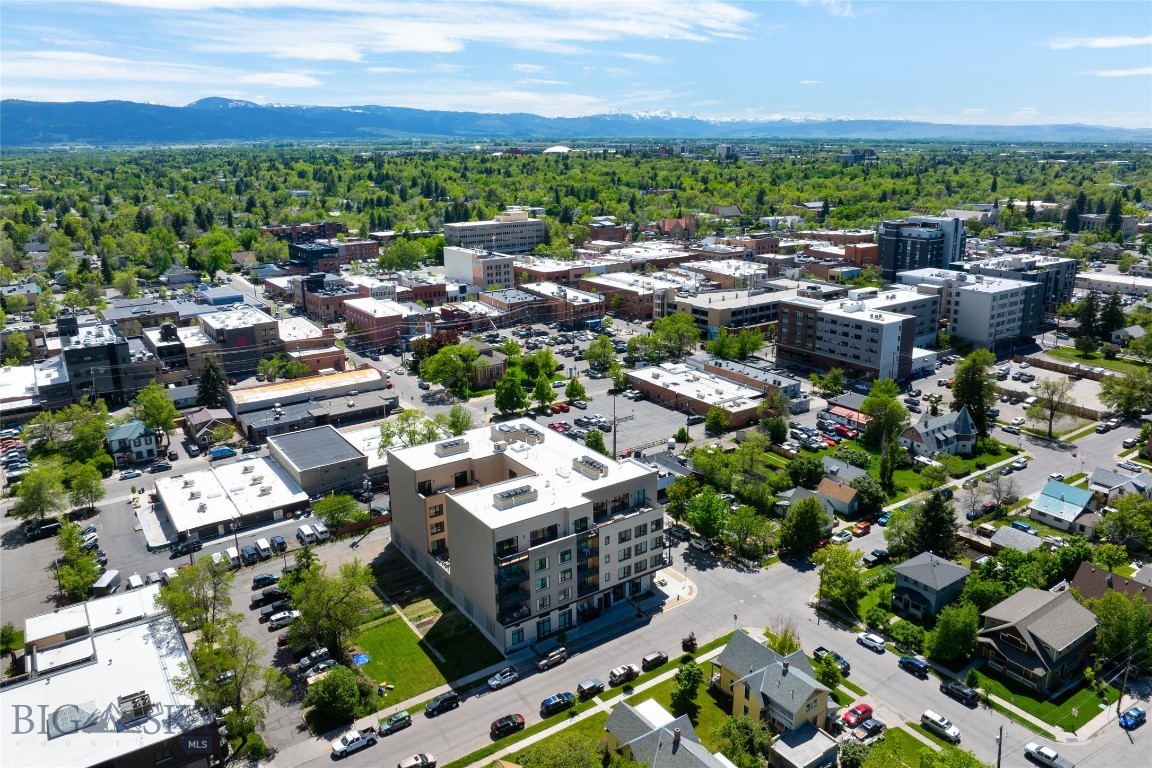 Bozeman, Montana 59715, United States, 2 Bedrooms Bedrooms, ,3 BathroomsBathrooms,Residential,Contingent,55366