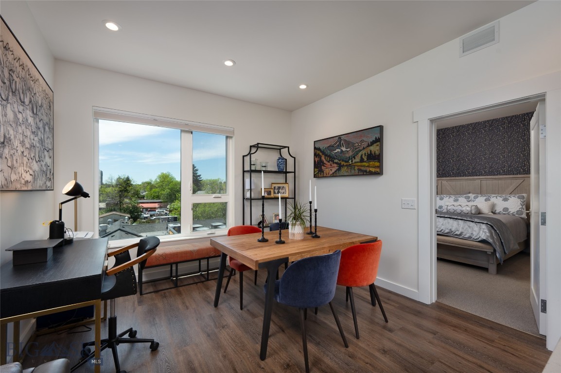 Bozeman, Montana 59715, United States, 2 Bedrooms Bedrooms, ,3 BathroomsBathrooms,Residential,Contingent,55366