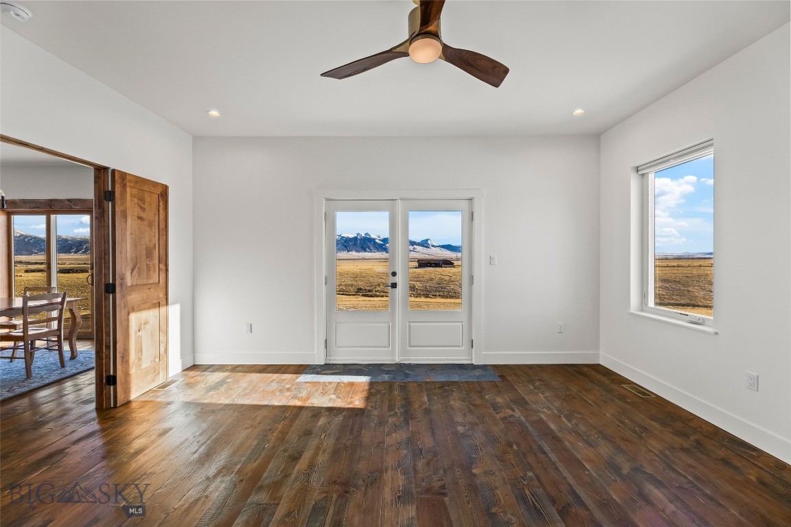 Pronghorn Meadows - Residential