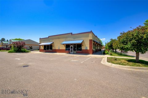 Photo of 1935 Sherwood Street, Missoula, MT 59808 (MLS # 400239)