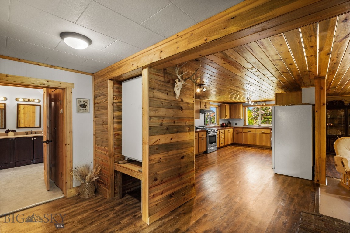 None - Residential Income