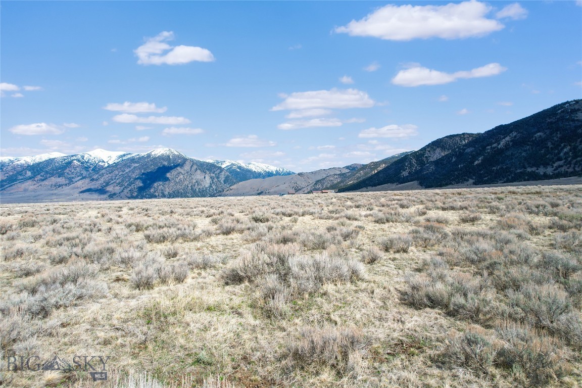 Sportsmans Paradise - Land