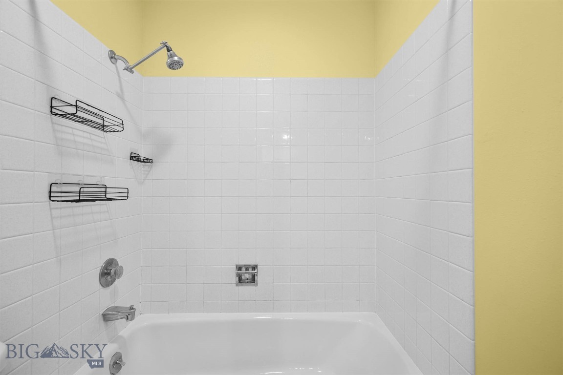 Tanglewood Condo - Residential
