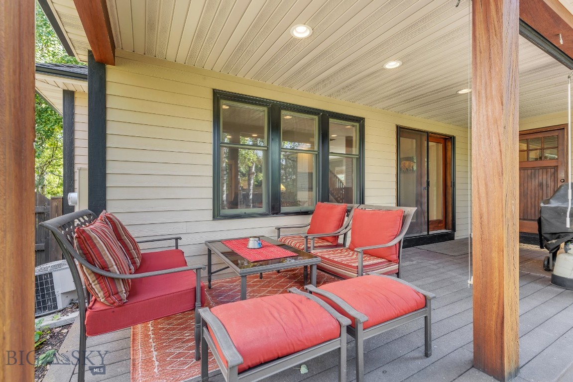 Bozeman, Montana 59715, United States, 4 Bedrooms Bedrooms, ,4 BathroomsBathrooms,Residential,Contingent,48024