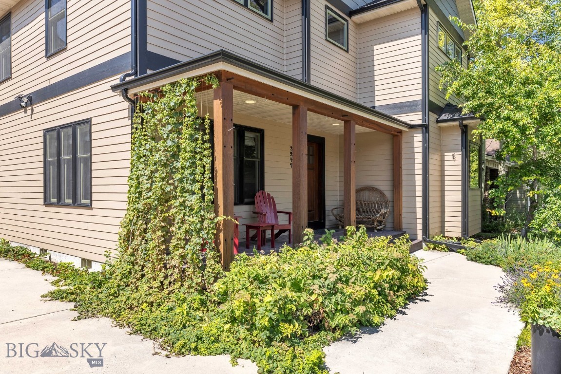 Bozeman, Montana 59715, United States, 4 Bedrooms Bedrooms, ,4 BathroomsBathrooms,Residential,Contingent,48024