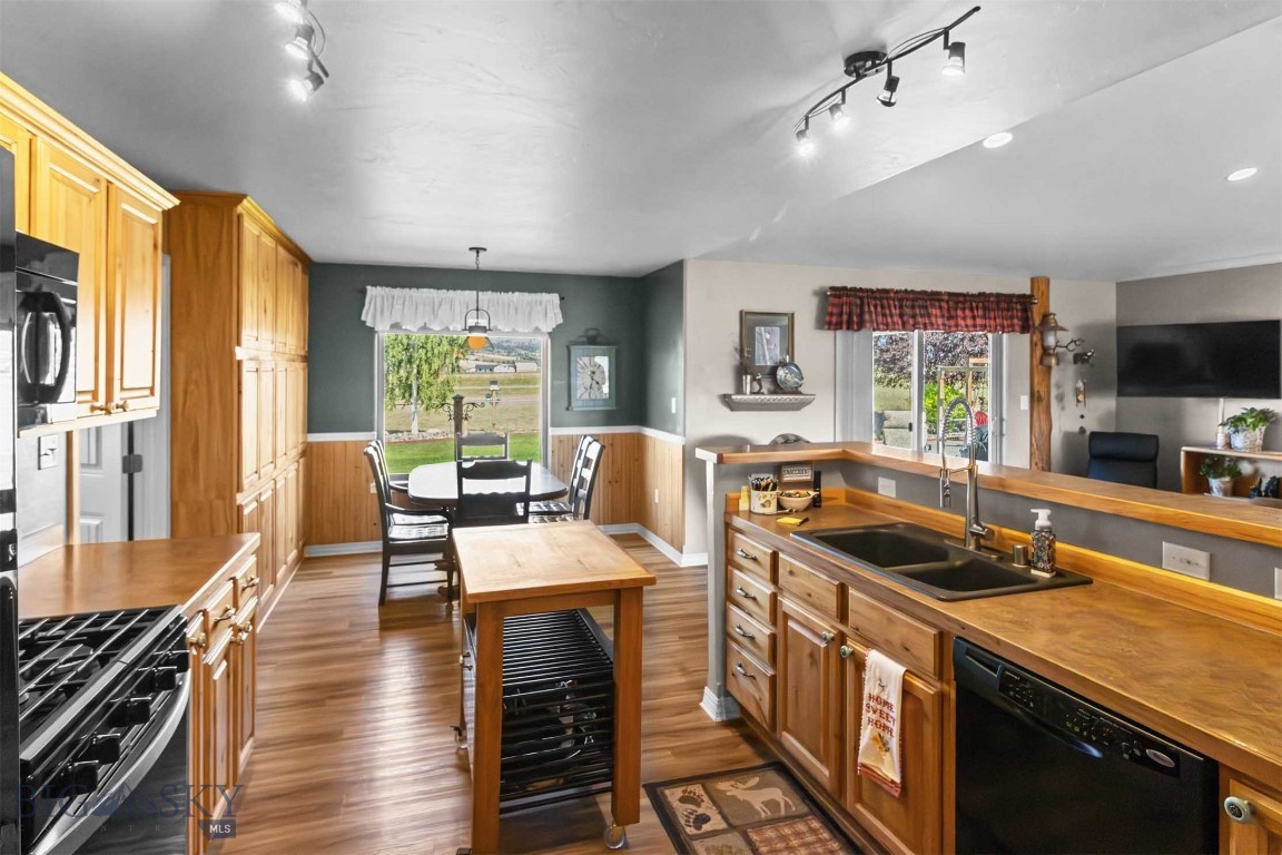 Wheat Ridge Estates - Residential