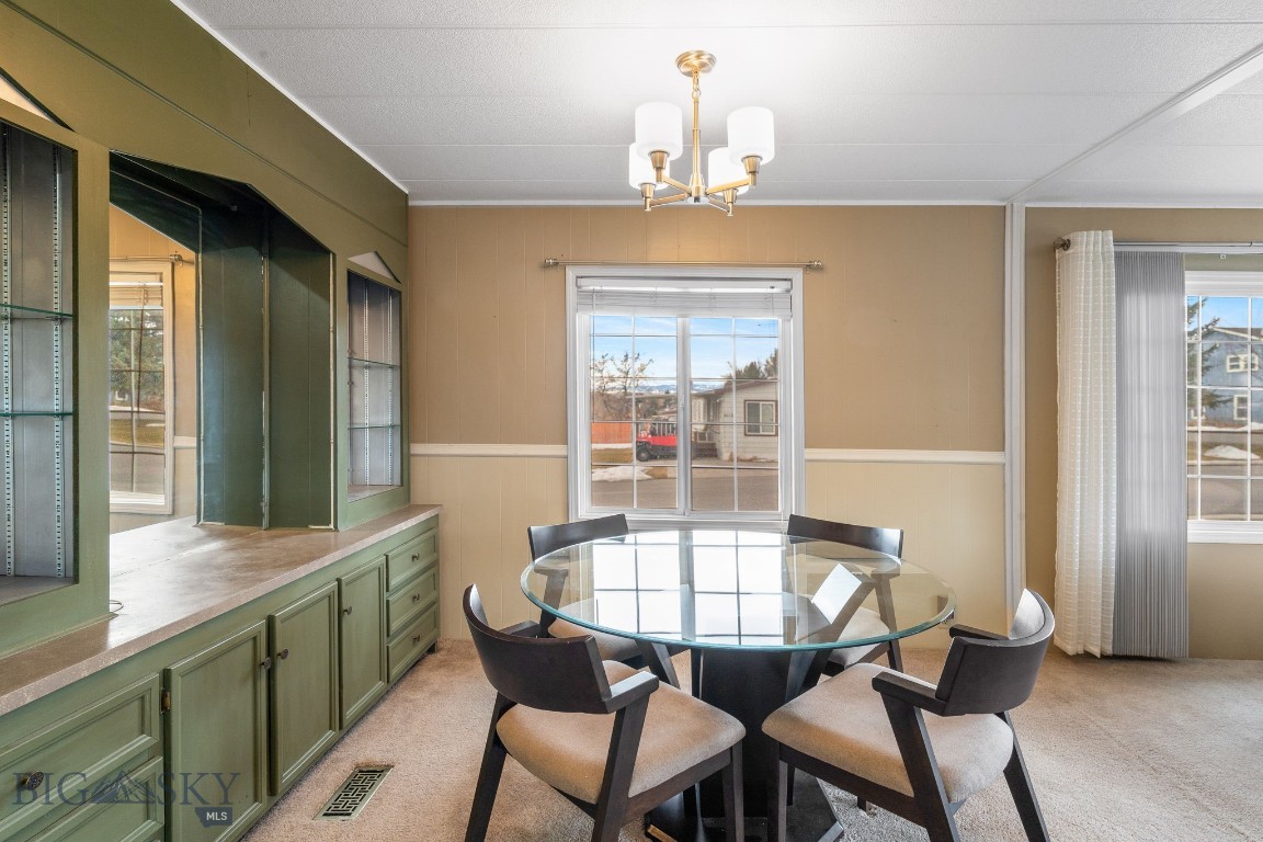 6111 Crestline