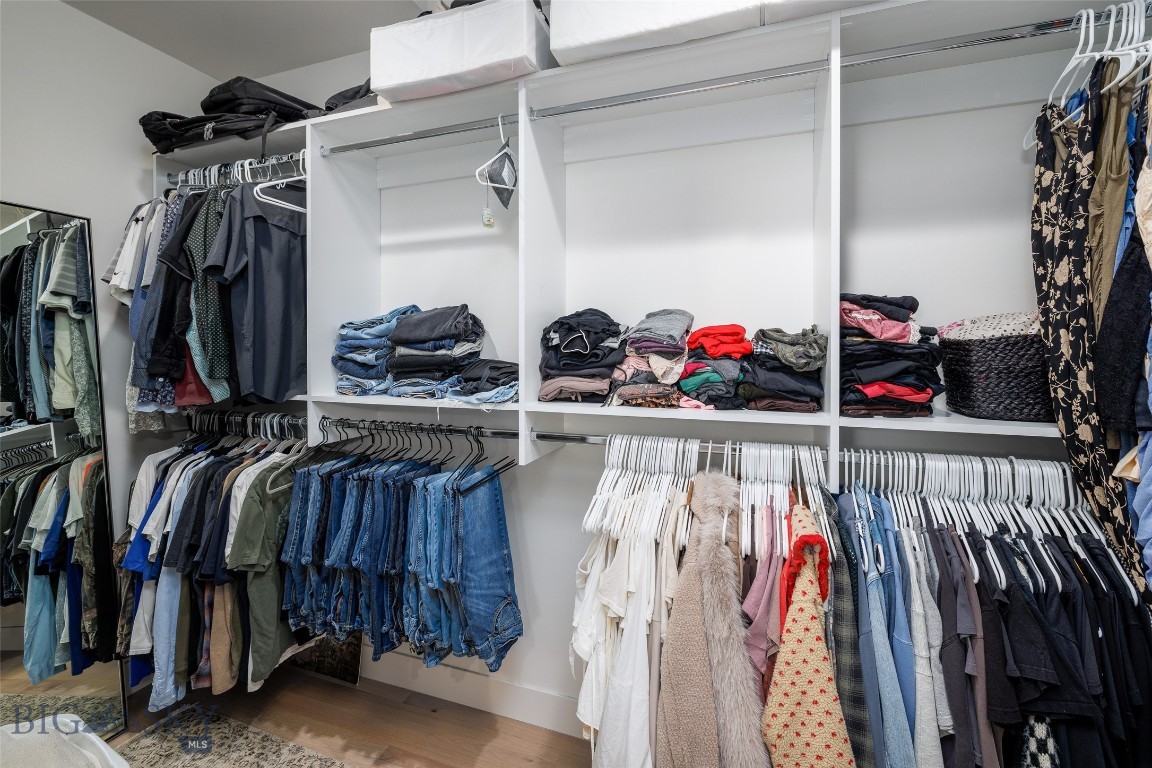 Creekside Meadows - Residential