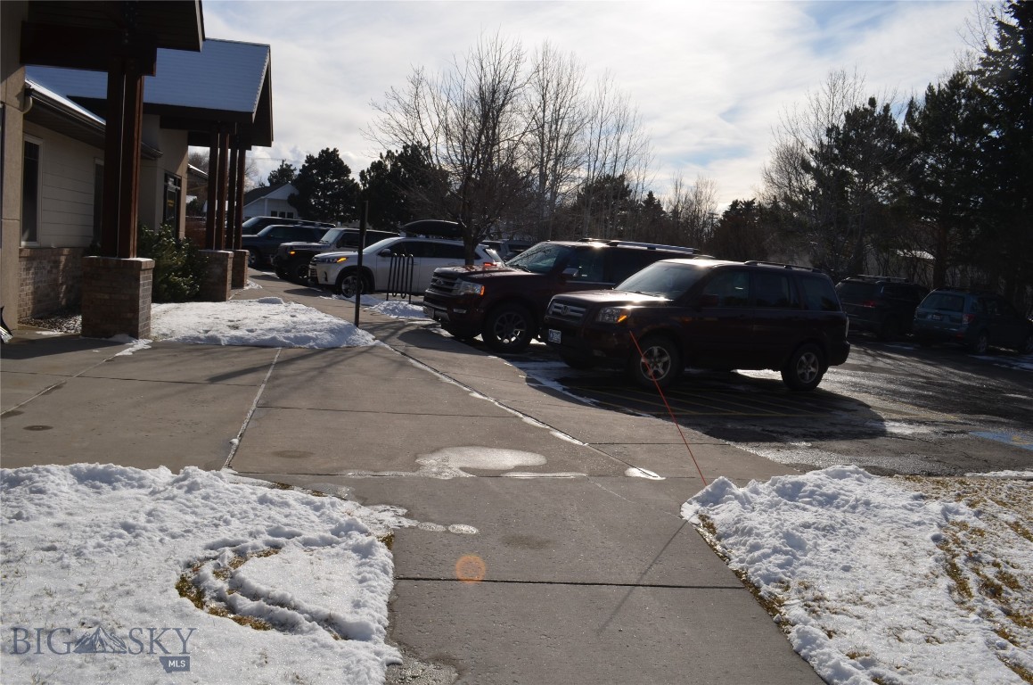 2135 Charlotte Street 7B