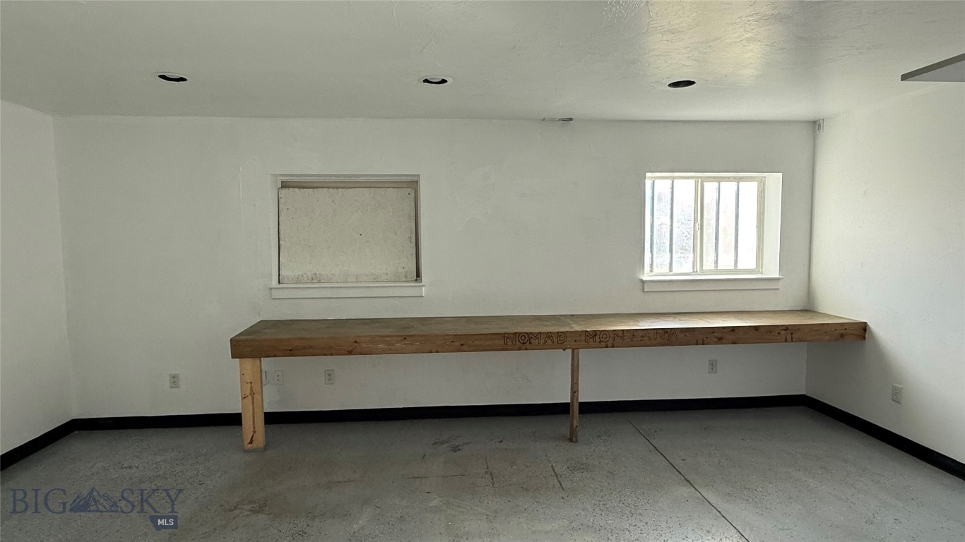 High K - Commercial Lease