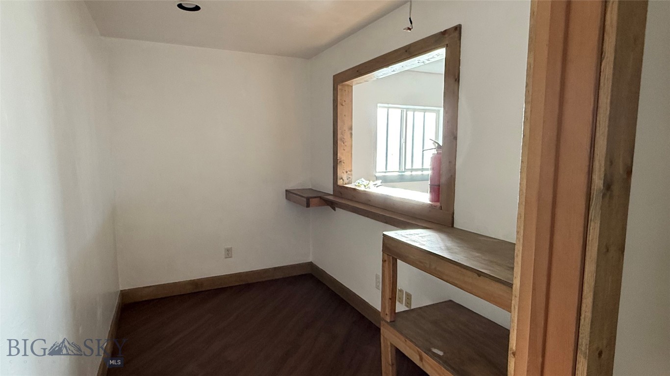 High K - Commercial Lease