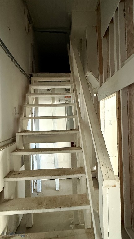 High K - Commercial Lease