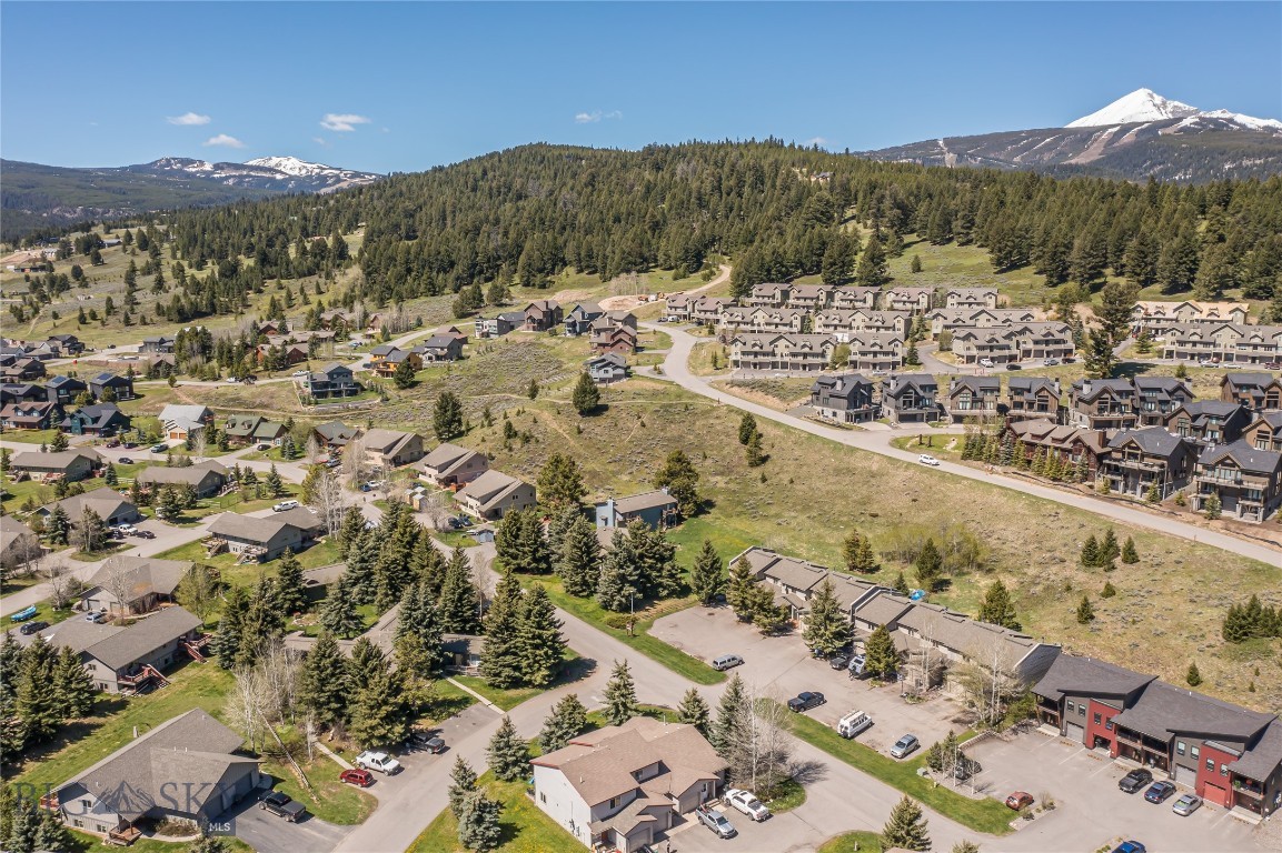 Spruce Condos - Residential