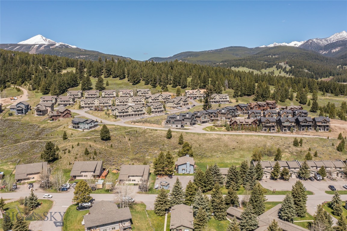 Spruce Condos - Residential