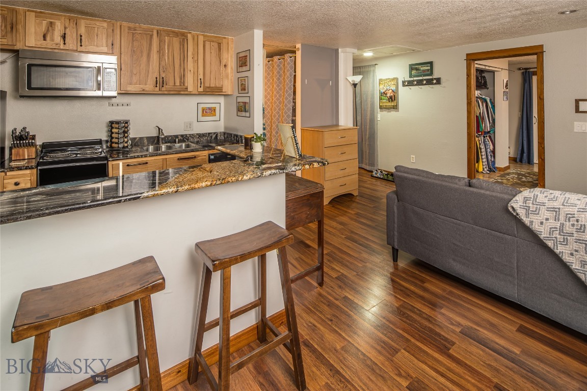 Spruce Condos - Residential