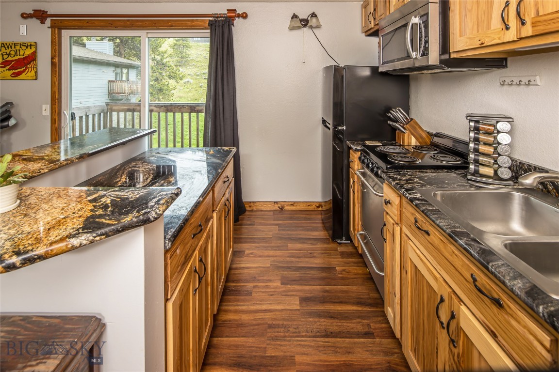 Spruce Condos - Residential