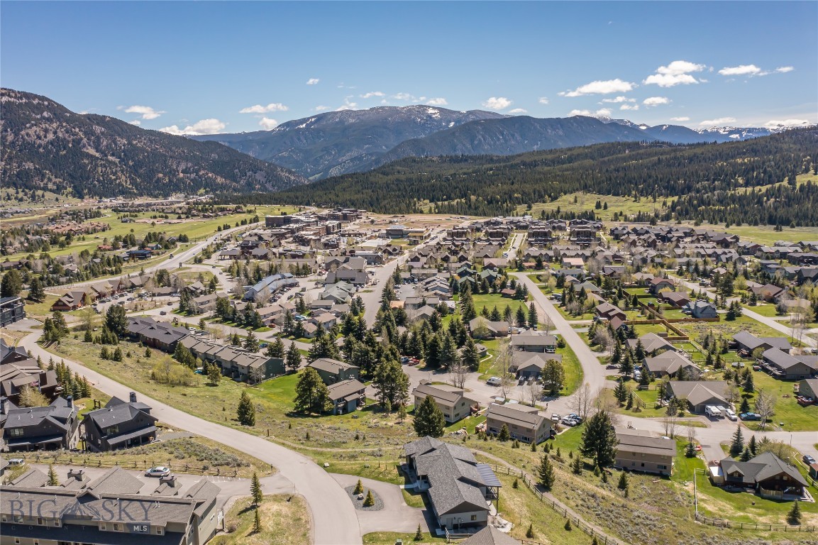 Spruce Condos - Residential