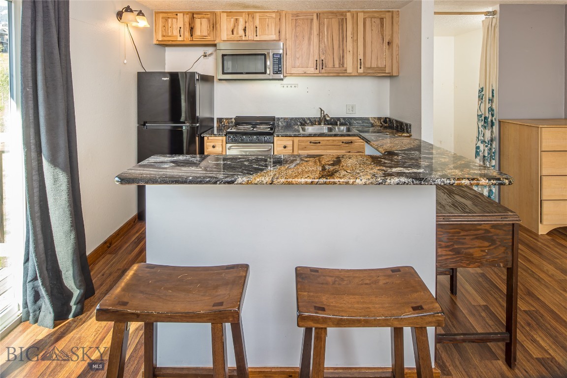 Spruce Condos - Residential