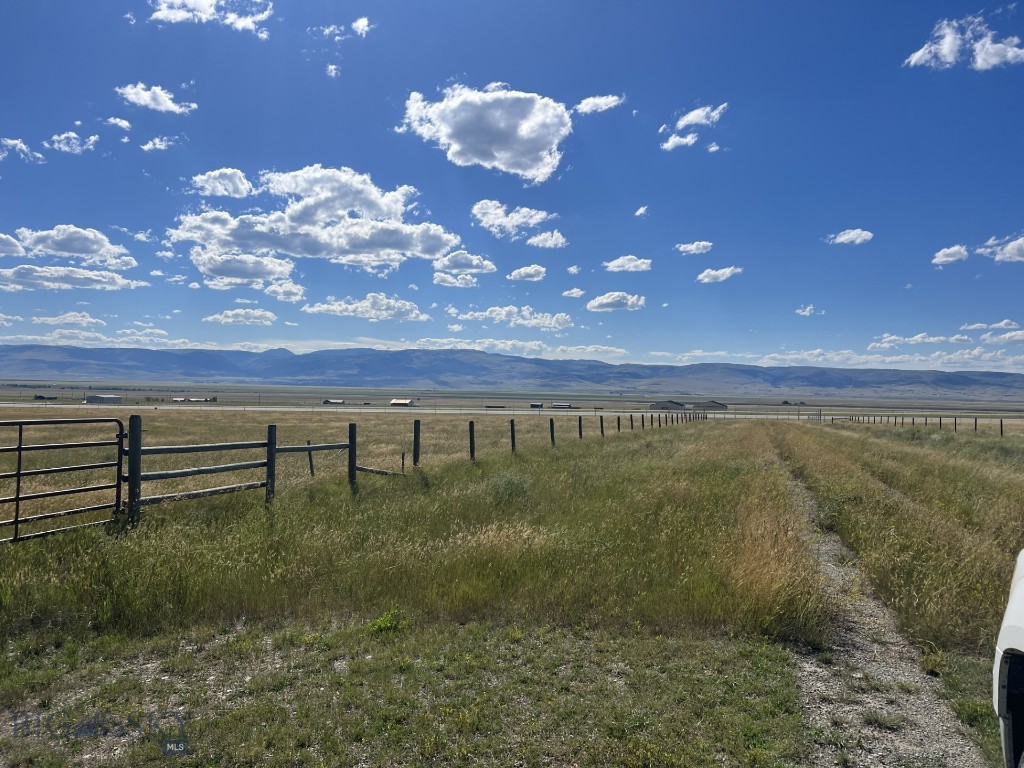 Shining Mountain Airpark - Land