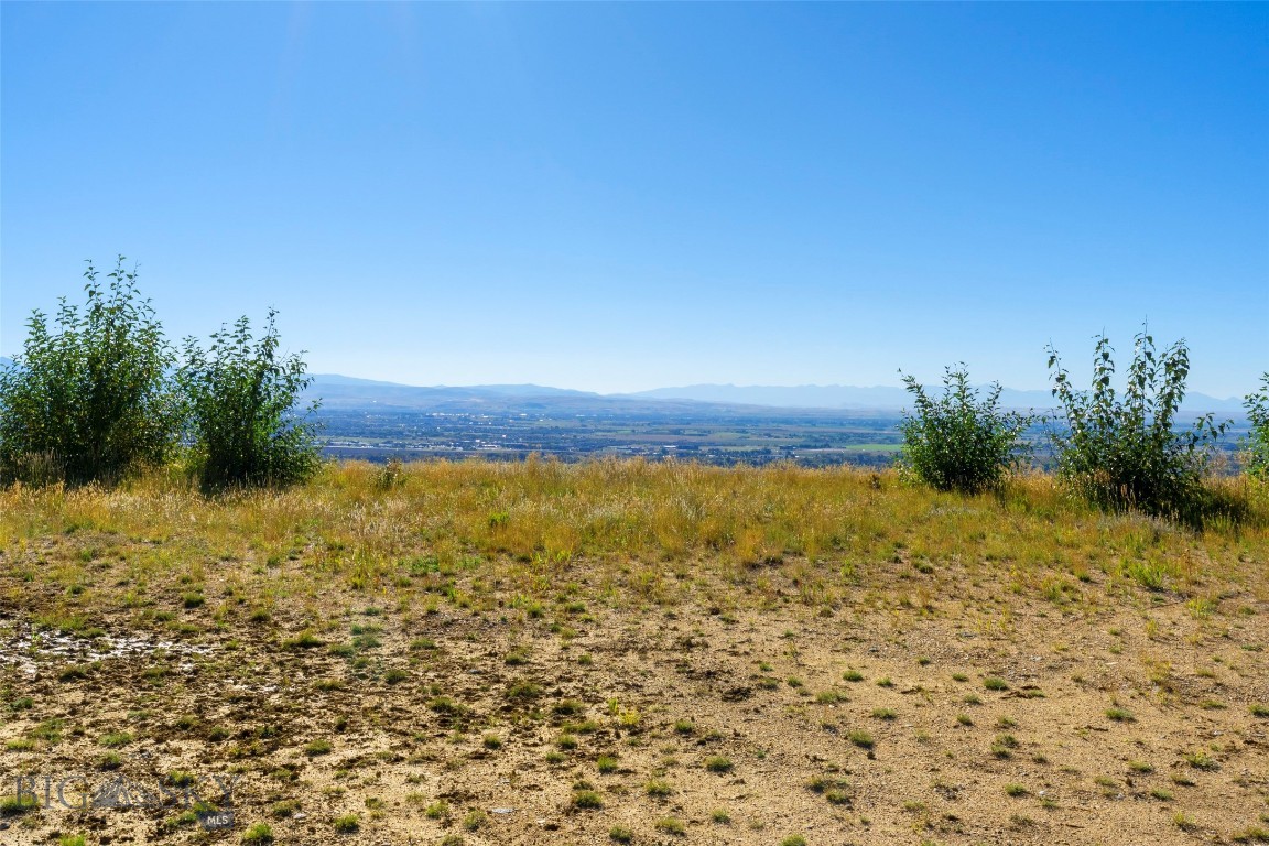 Grandview Heights - Land