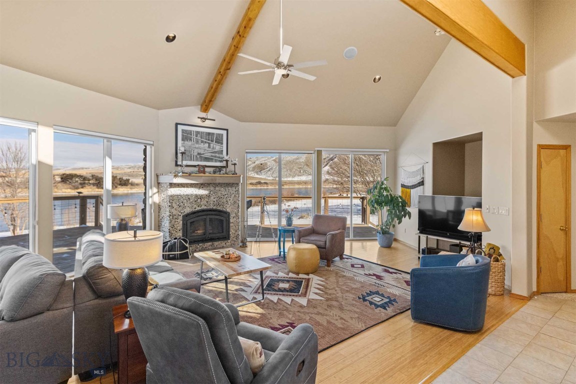 Missouri River Rendezvous - Residential