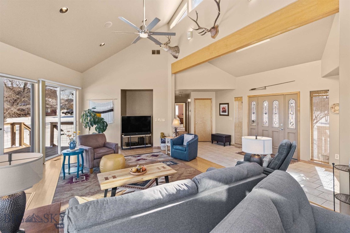 Missouri River Rendezvous - Residential