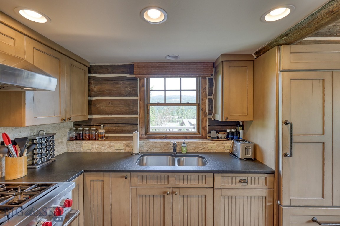 Powder Ridge Condo - Residential