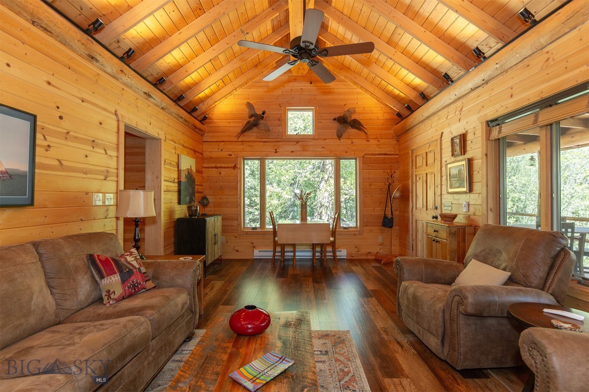 9 Booth Gulch Lane