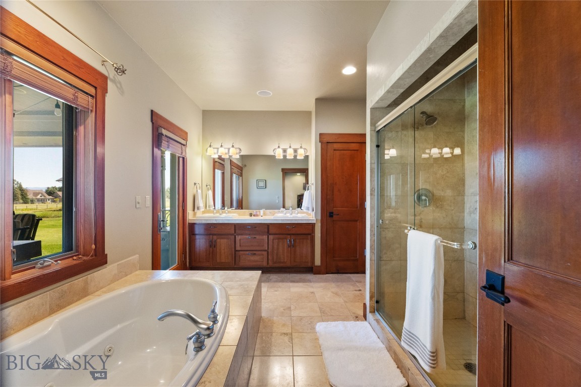 Lazy T H Estates - Residential