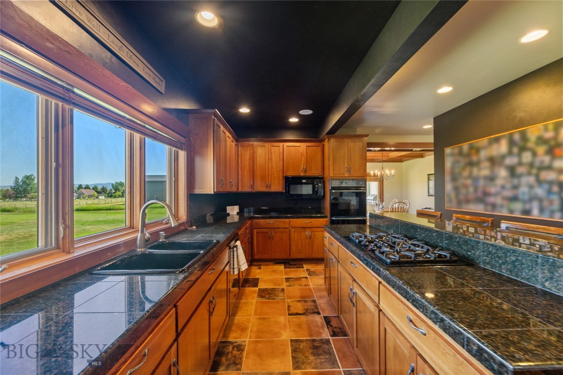 Lazy T H Estates - Residential