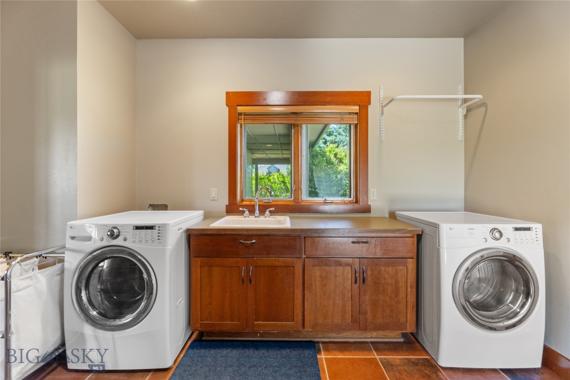 Lazy T H Estates - Residential