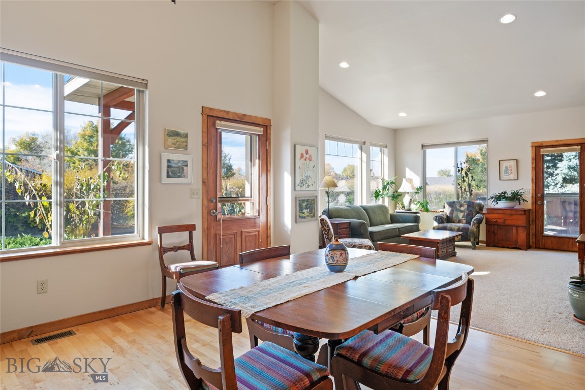 Lessley Estates Condo - Residential