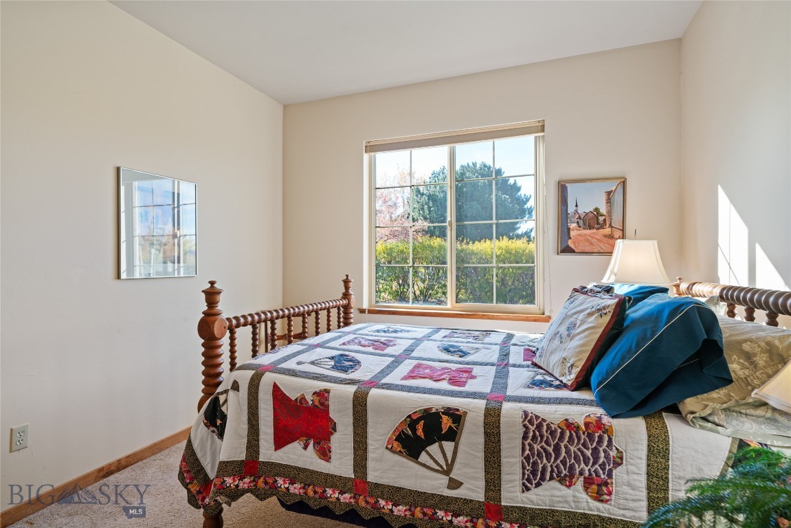 Lessley Estates Condo - Residential