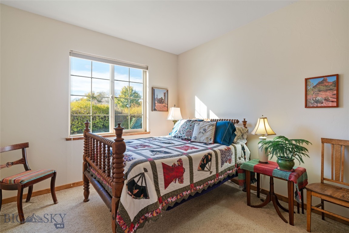 Lessley Estates Condo - Residential