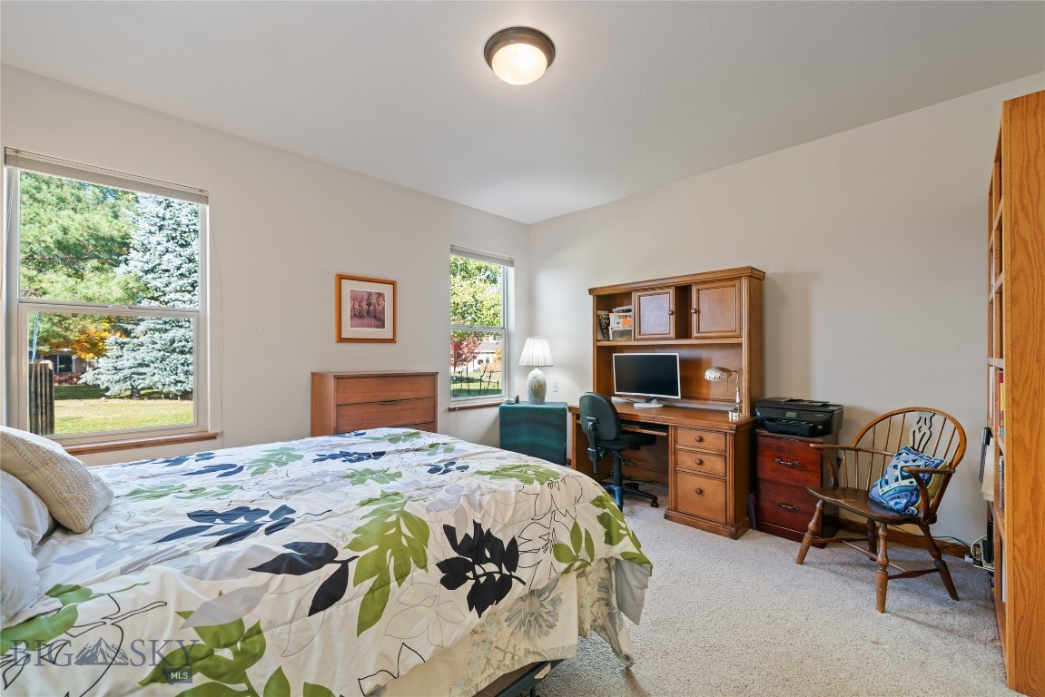 Lessley Estates Condo - Residential