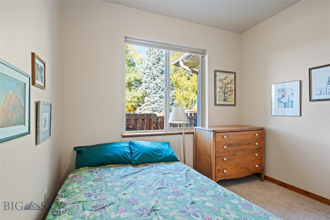 Lessley Estates Condo - Residential