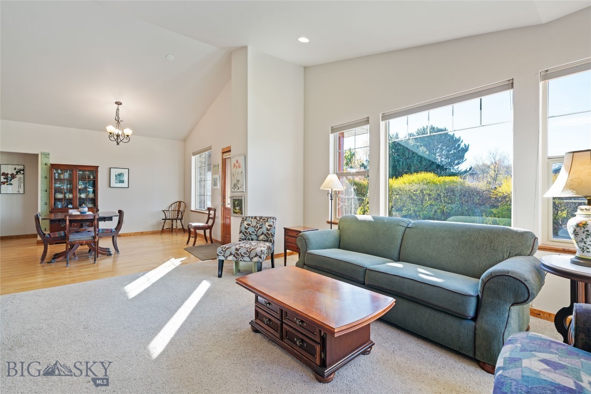 Lessley Estates Condo - Residential