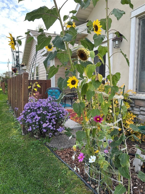 Lessley Estates Condo - Residential