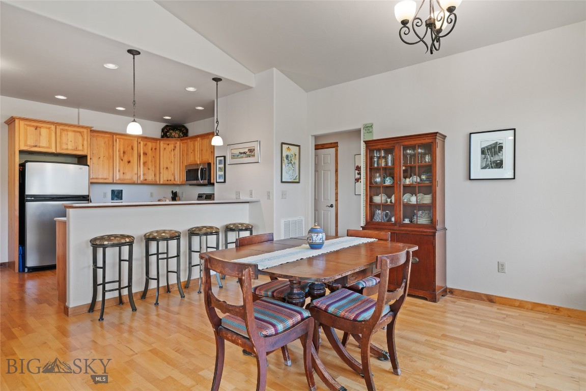 Lessley Estates Condo - Residential