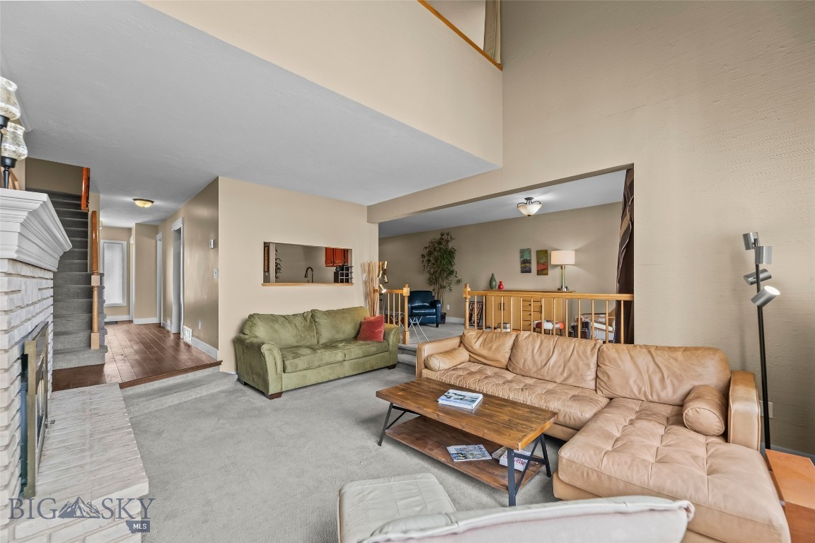 Woodbrook Townhome - Residential