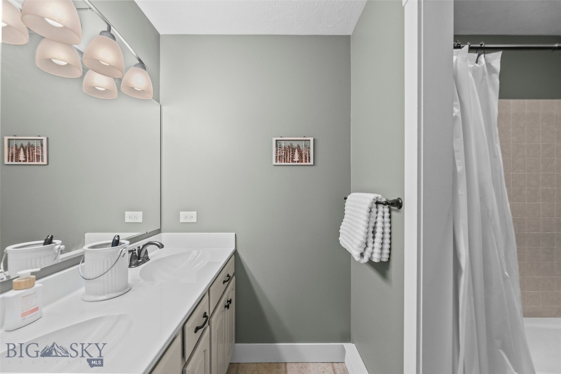 Woodbrook Townhome - Residential