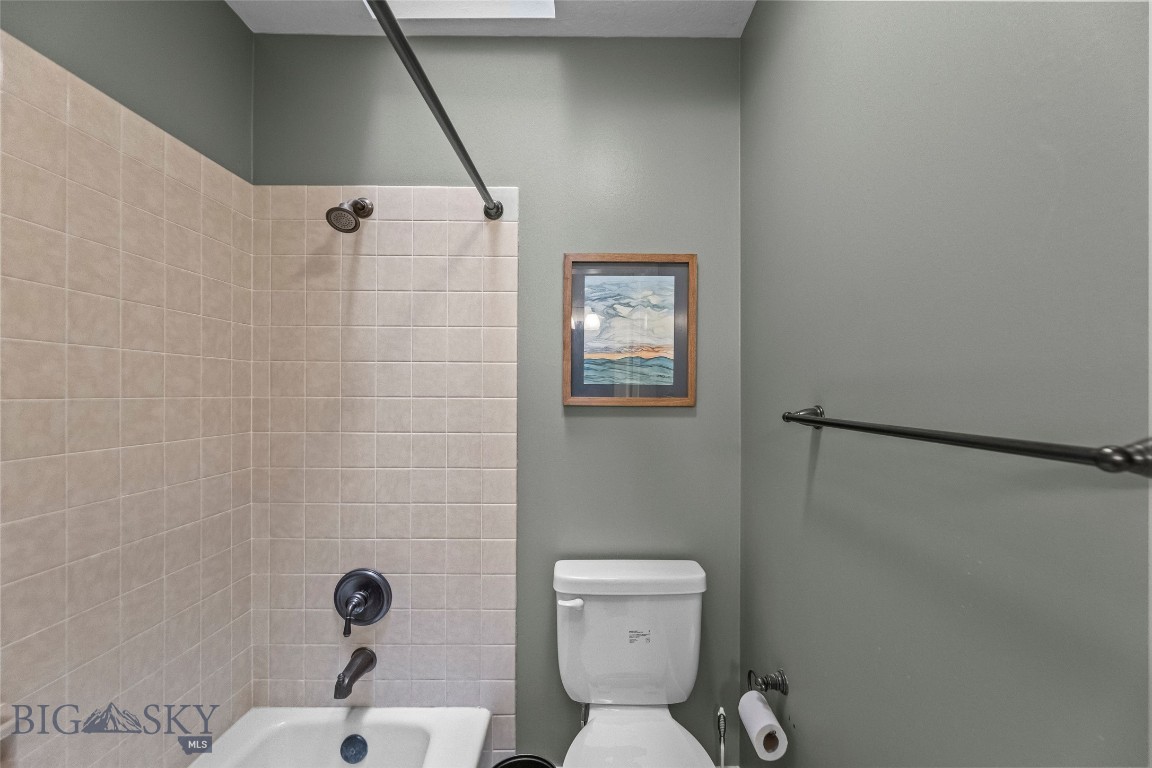 Woodbrook Townhome - Residential