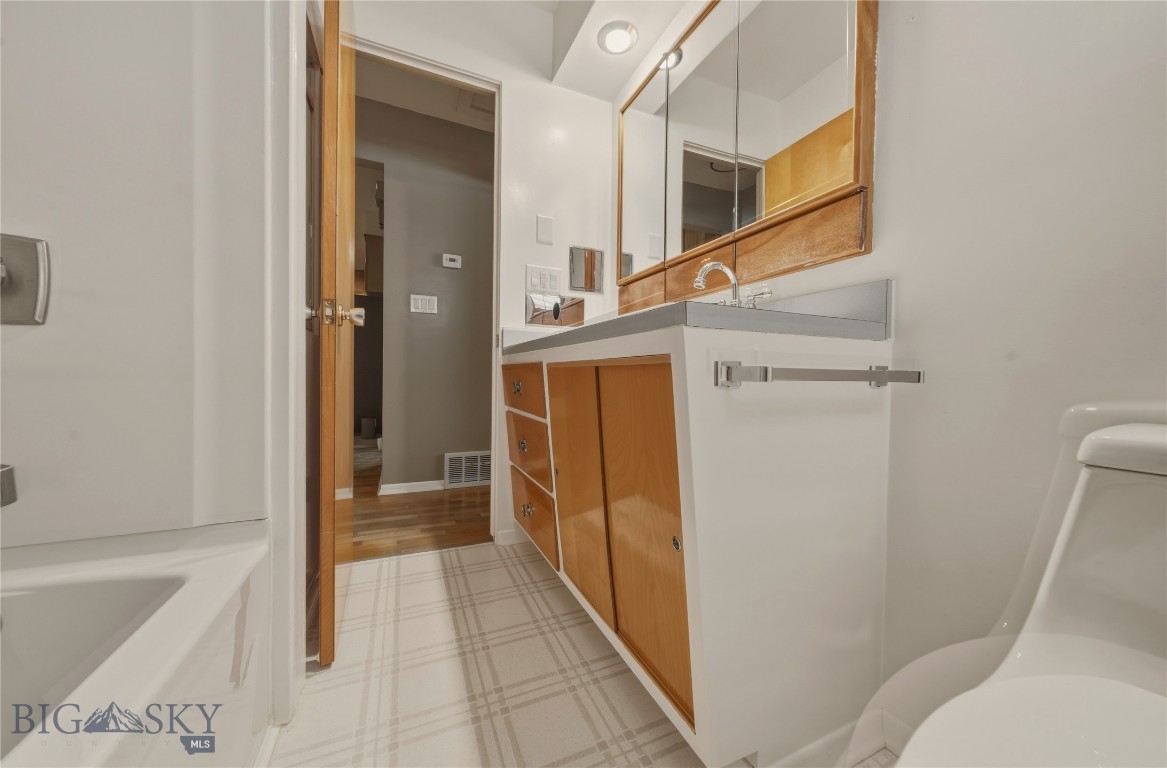 Milwaukee Land Company - Residential