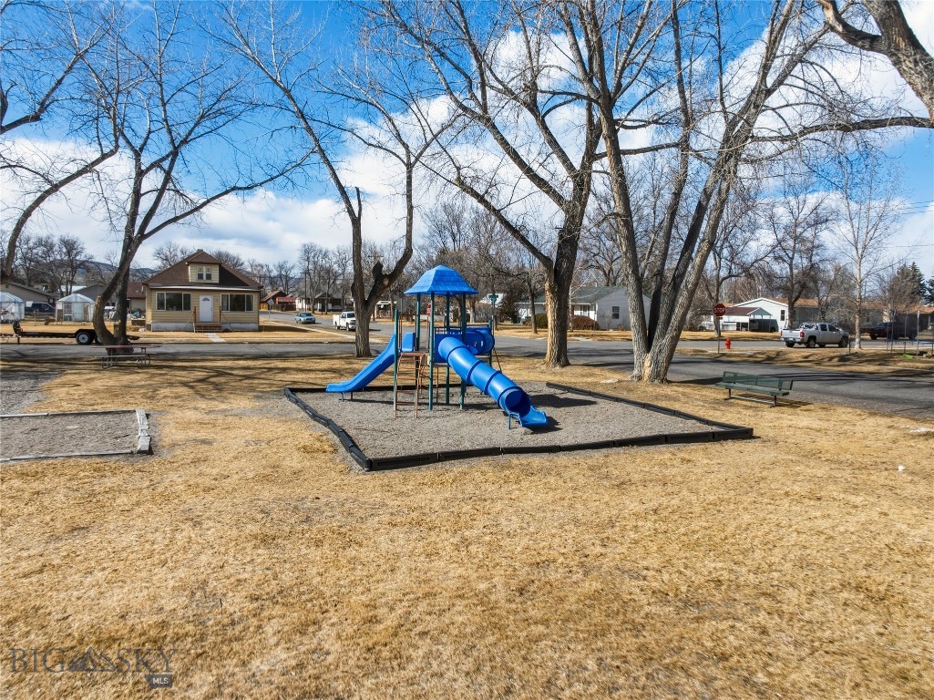 Milwaukee Land Company - Residential