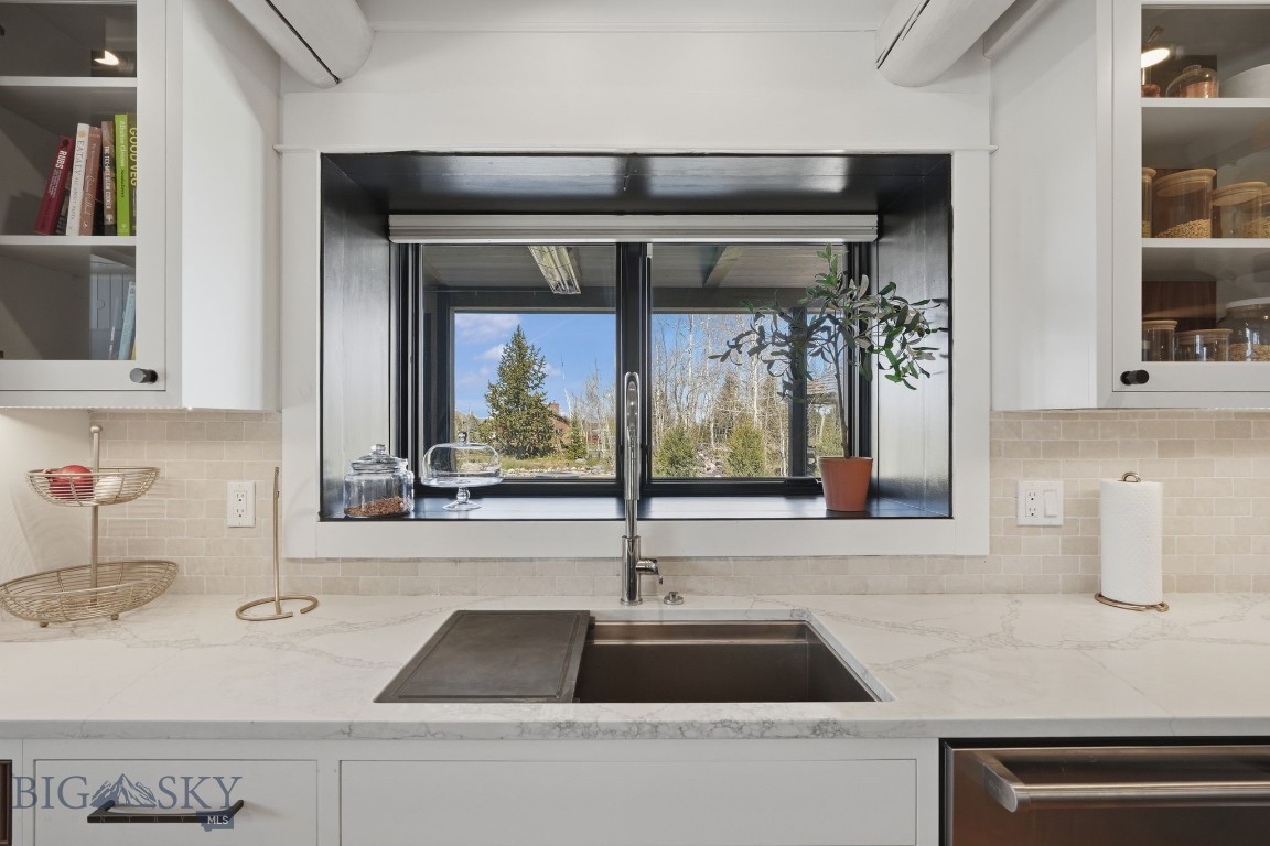 Hyalite Foothills - Residential