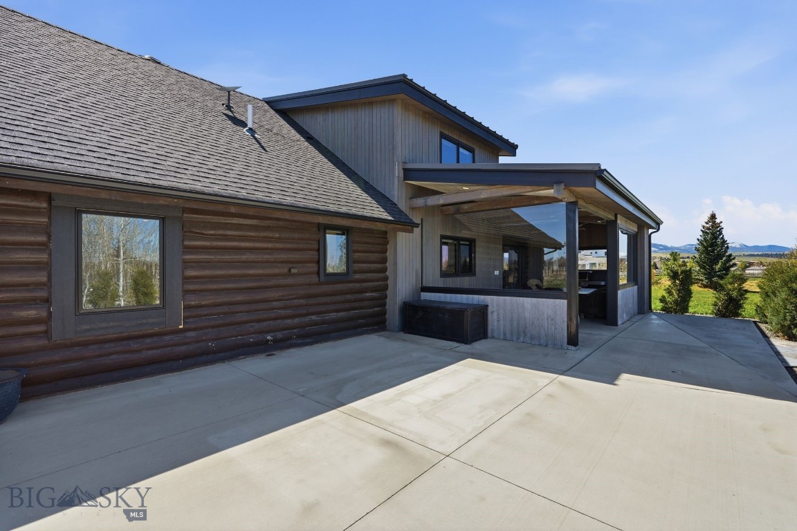 Hyalite Foothills - Residential