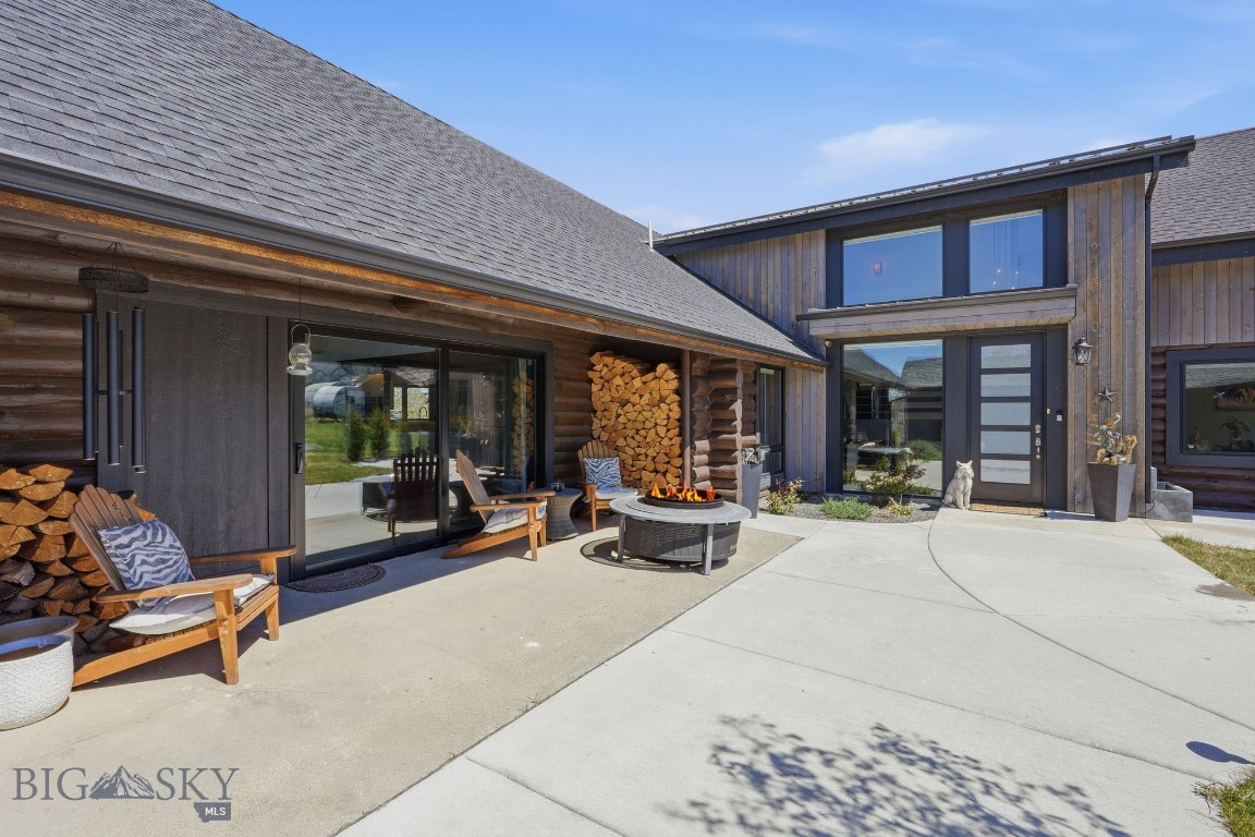 1589 Cougar Drive